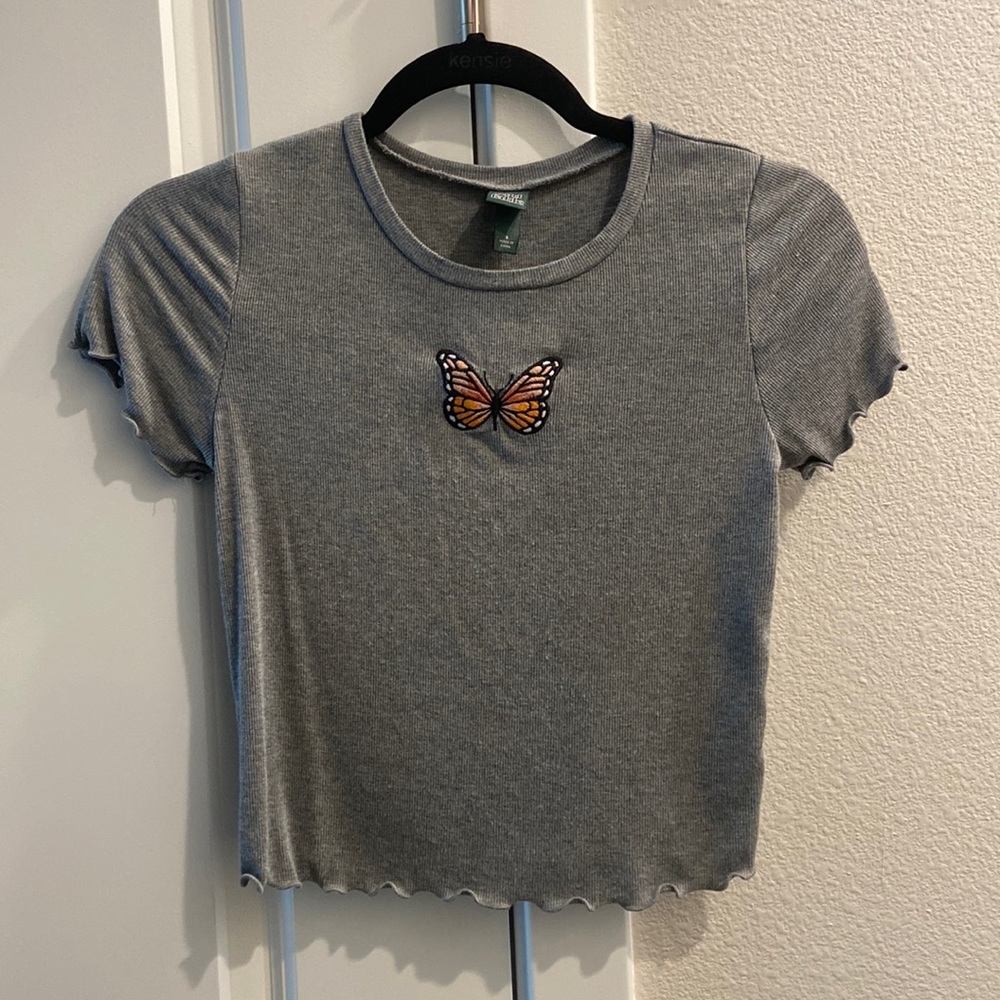 Crop tee Butterfly